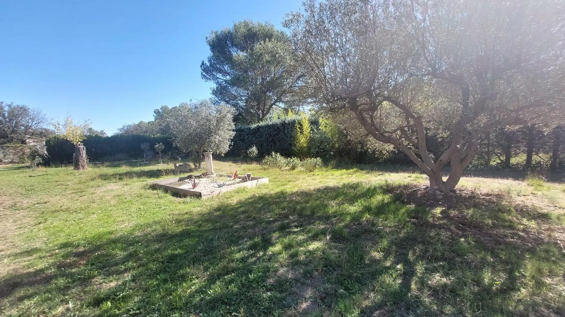 Villa La Cigaline Lauris 0*,