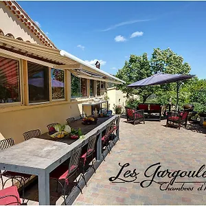 Les Gargoulettes Couette-café